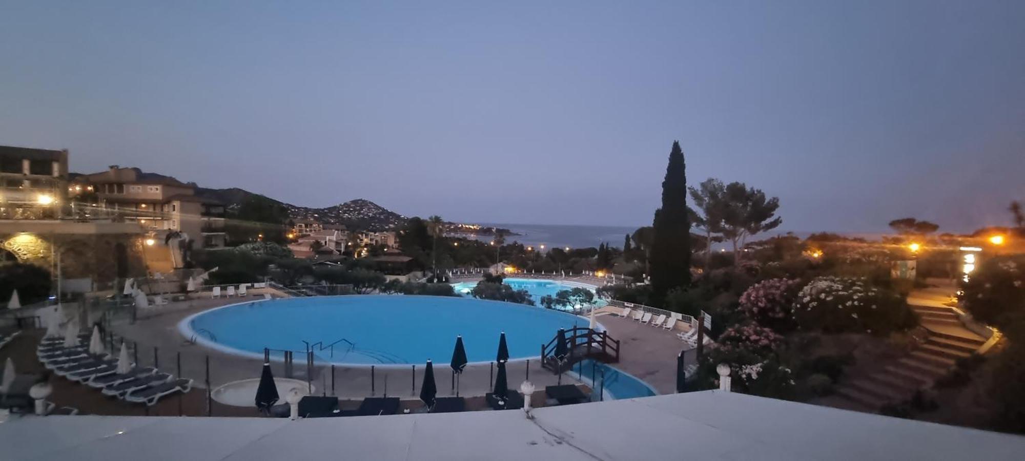 Agay Cap Esterel Le Hameau F2 Clim Plein Sud Dernier Etage Magnifique Vue Mer Saint-Raphaël Exterior foto