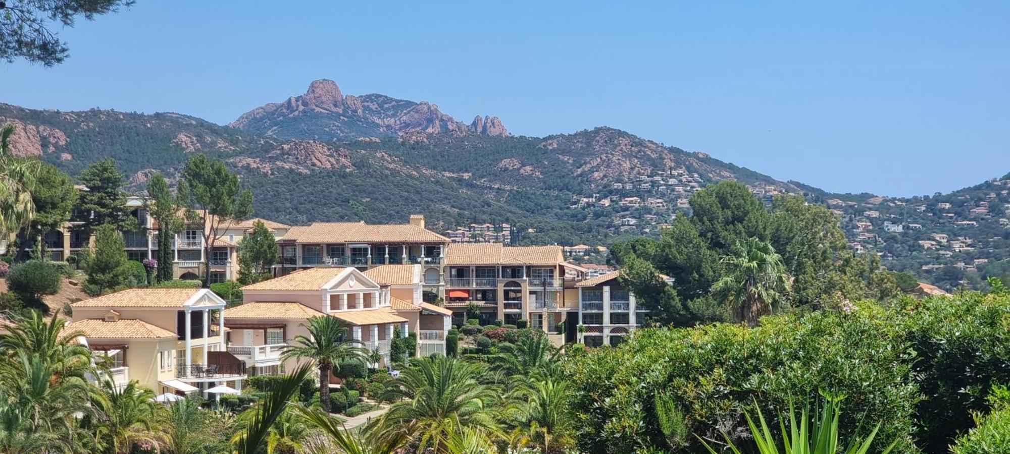 Agay Cap Esterel Le Hameau F2 Clim Plein Sud Dernier Etage Magnifique Vue Mer Saint-Raphaël Exterior foto